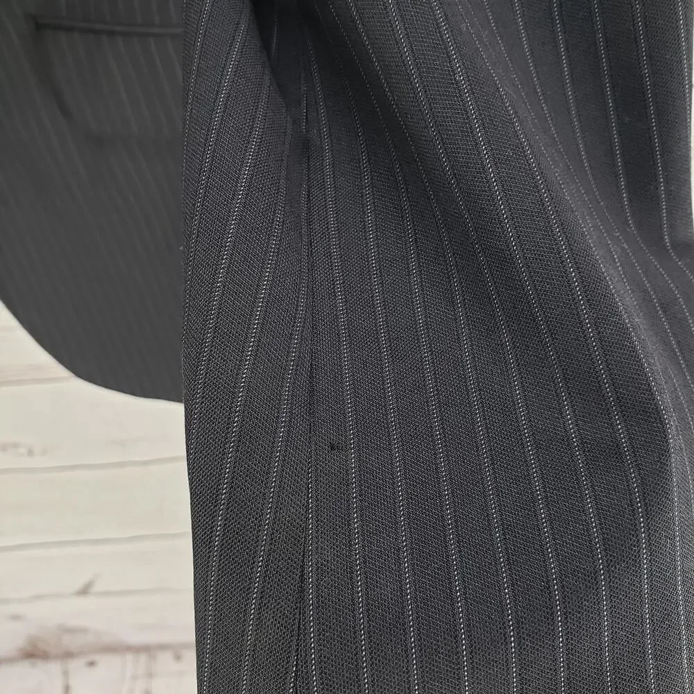 Daniel Cremieux Loro Piana Wool Dark Gray Striped Blazer Sportscoat 42R